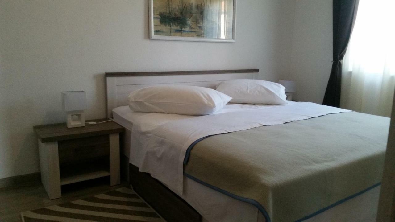 Apartments Anaivana Trogir Zewnętrze zdjęcie