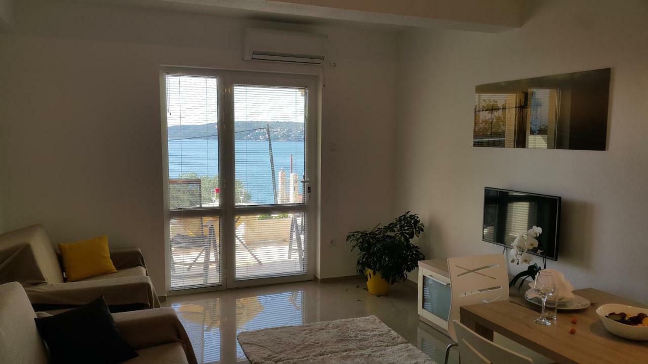 Apartments Anaivana Trogir Zewnętrze zdjęcie